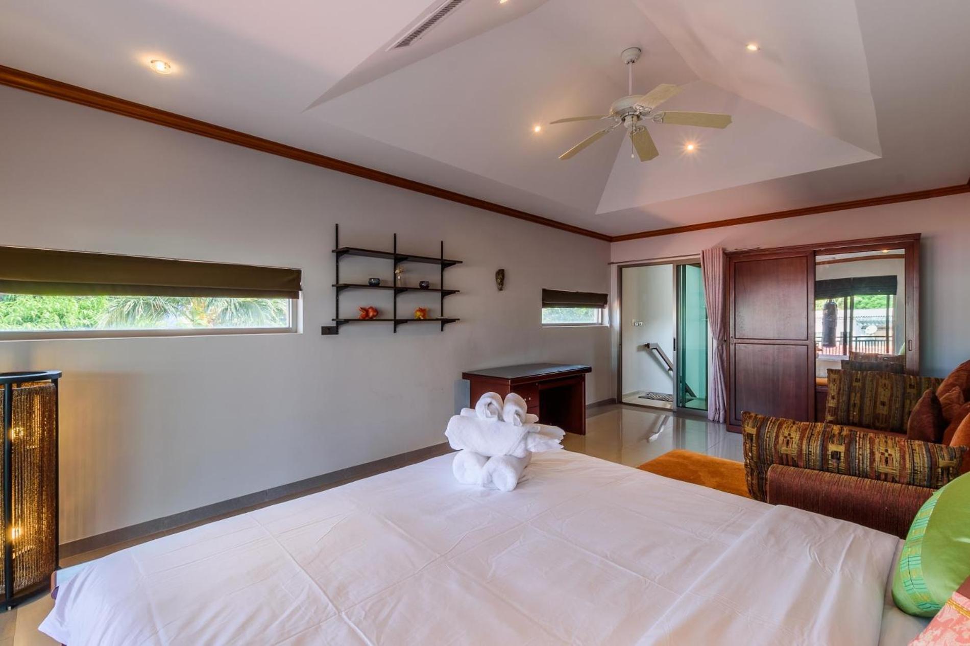 Amber Pool Villa Naiharn Rawai Extérieur photo